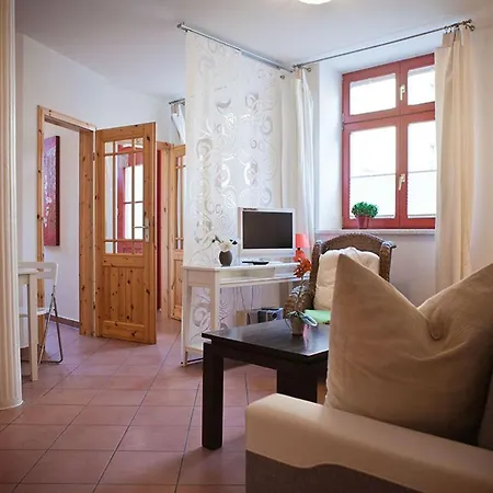 Ferienwohnungen Und Ferienhaeuser Gohr Stralsund Buitenkant foto