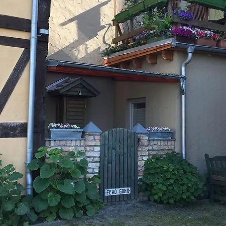 Ferienwohnungen Und Ferienhaeuser Gohr Stralsund Buitenkant foto