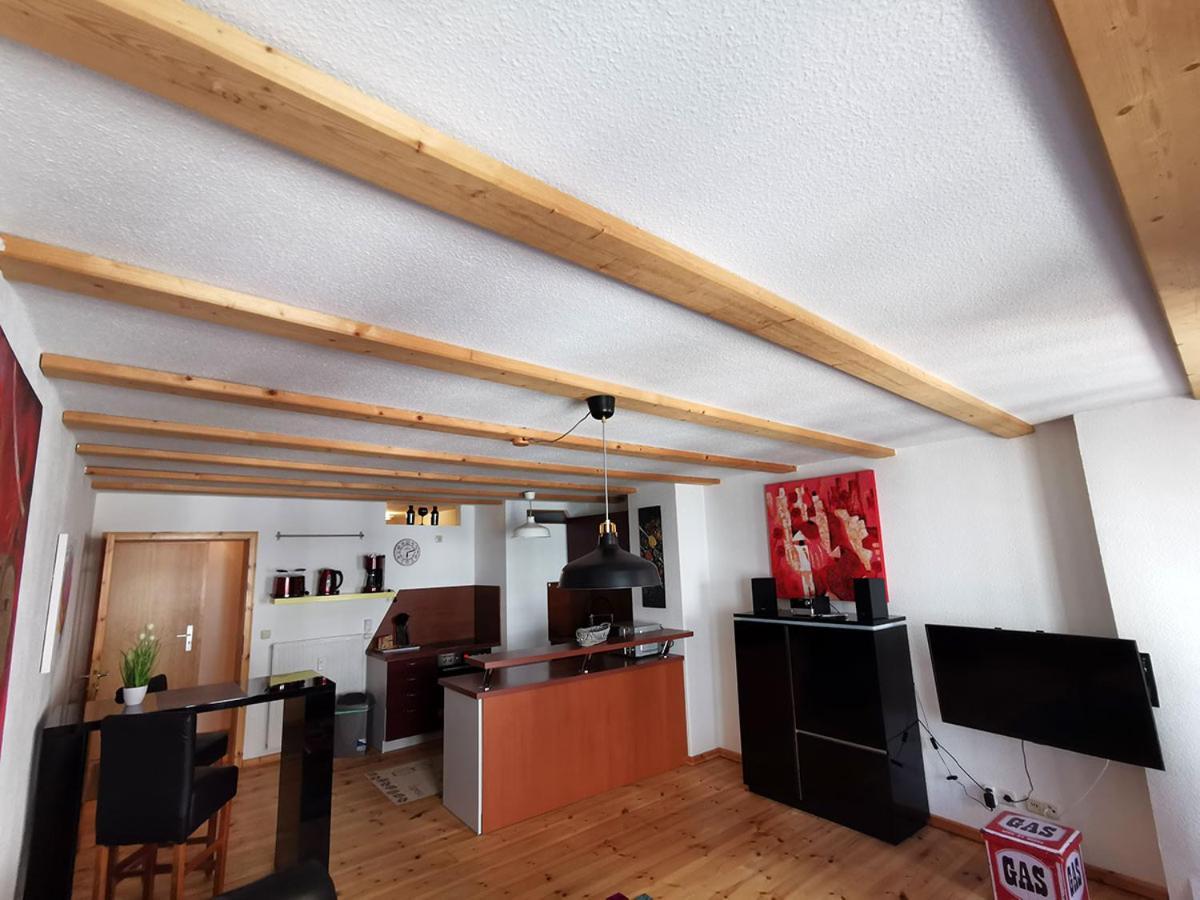 Apartment Und Ferienhaeuser Gohr Stralsund